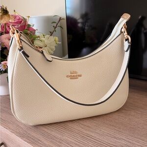 Coach Cream Leather Shoulder Bag with Rose Gold Accents